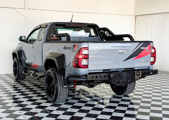 Used 5
                    TOYOTA
                     for Sale Image